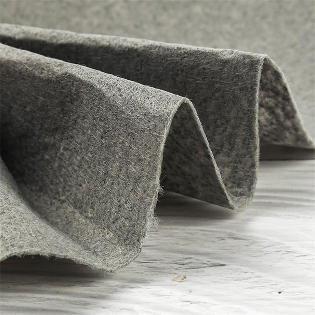 Tecidos não tecidos perfurados com agulhas multifuncionais para interiores de móveis